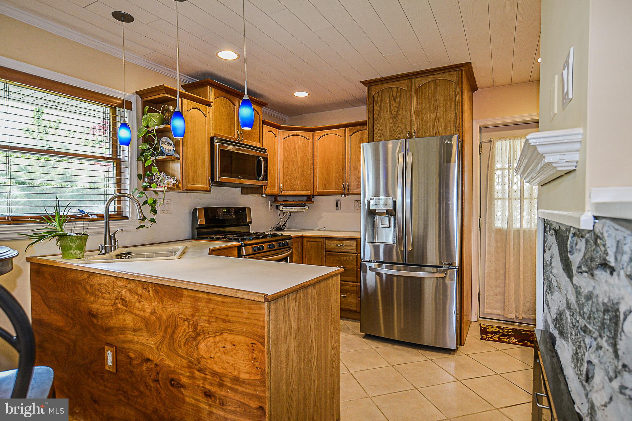 NORTH SPRINGFIELD - Residential