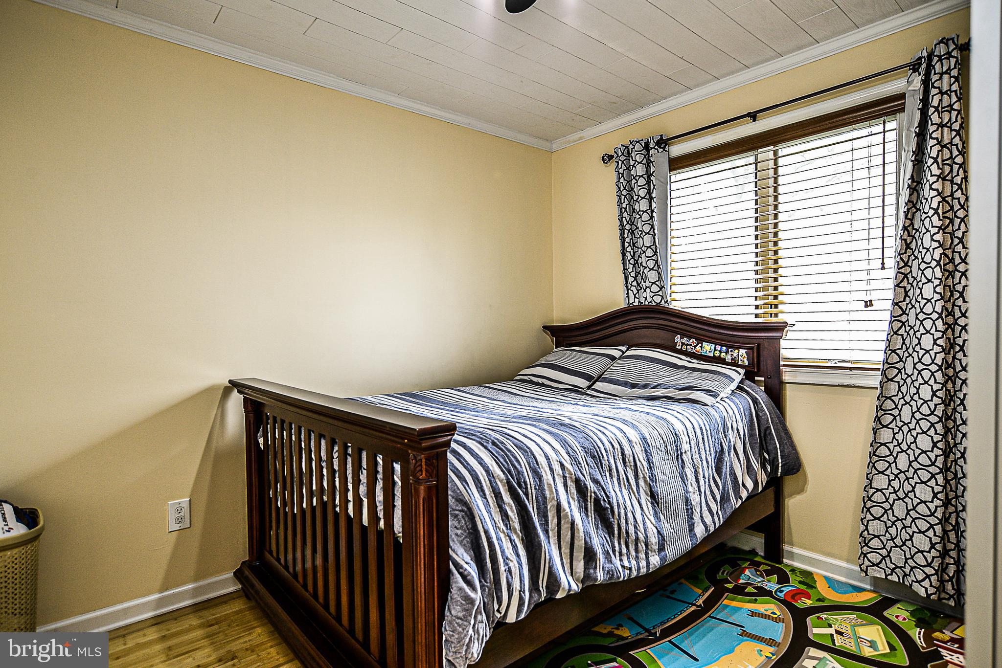 NORTH SPRINGFIELD - Residential