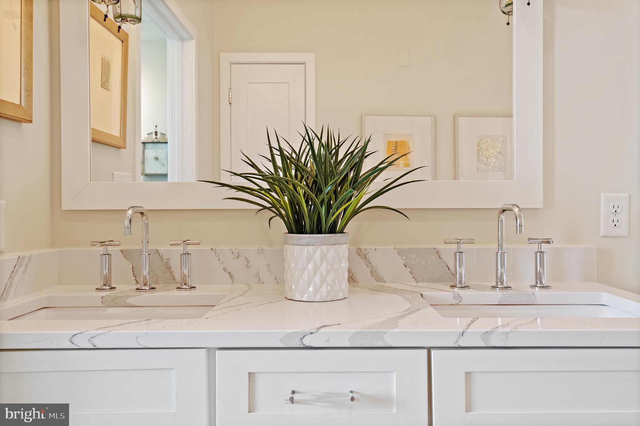 ANNAPOLIS - Residential