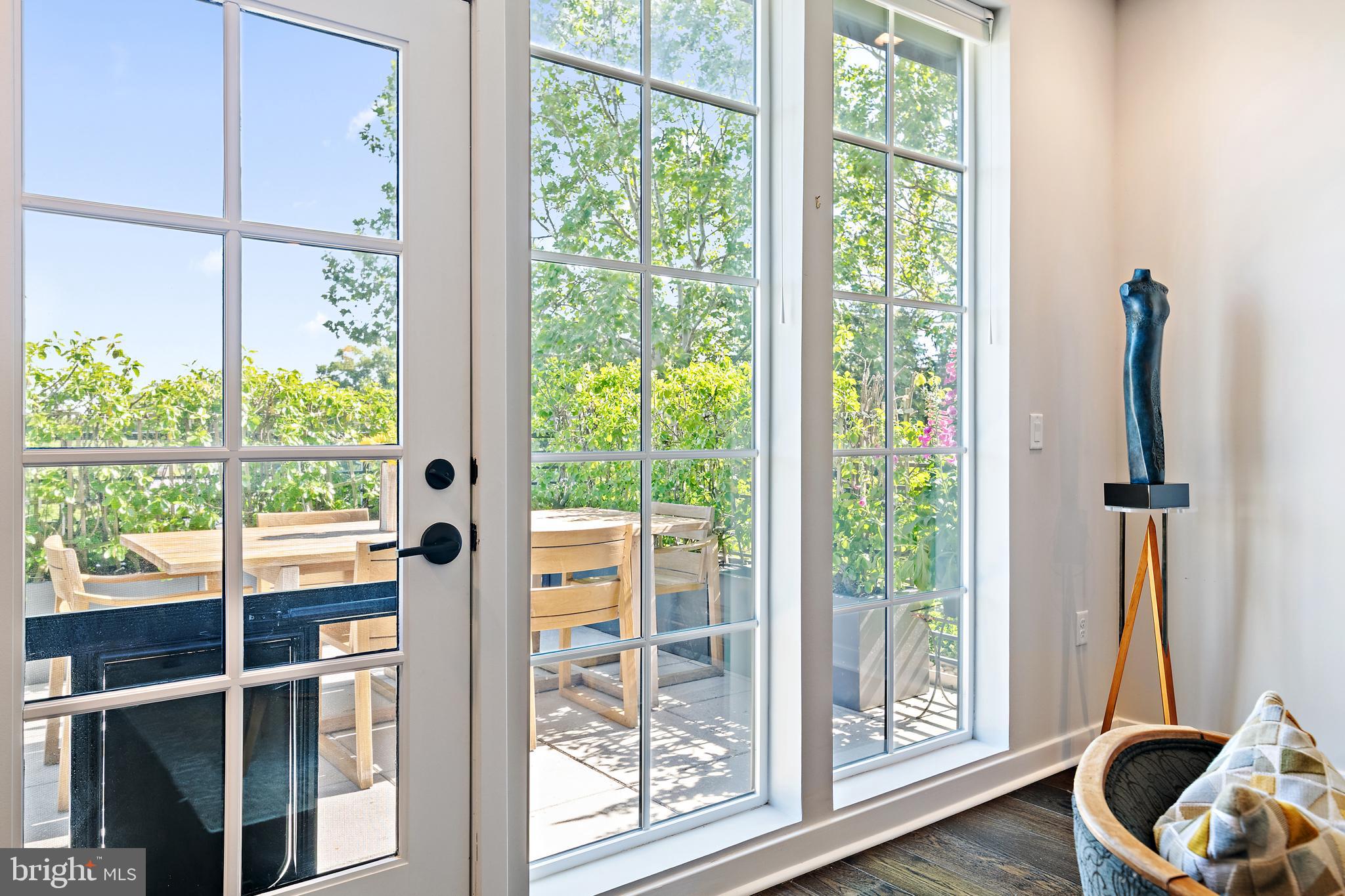 ANNAPOLIS - Residential