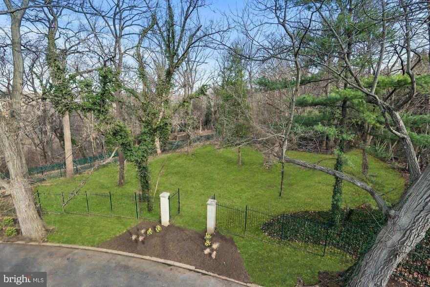 This spectacular property is located within the Sheridan-Kalorama Historic District, nestled in the Kalorama neighborhood and downtown DC. Take advantage of this rare opportunity to purchase over 1/2 acre of raw land that has not been available in over 40 yrs in one of America's top neighborhoods. Contact listing agent for more information on this Co-Brokered listing.