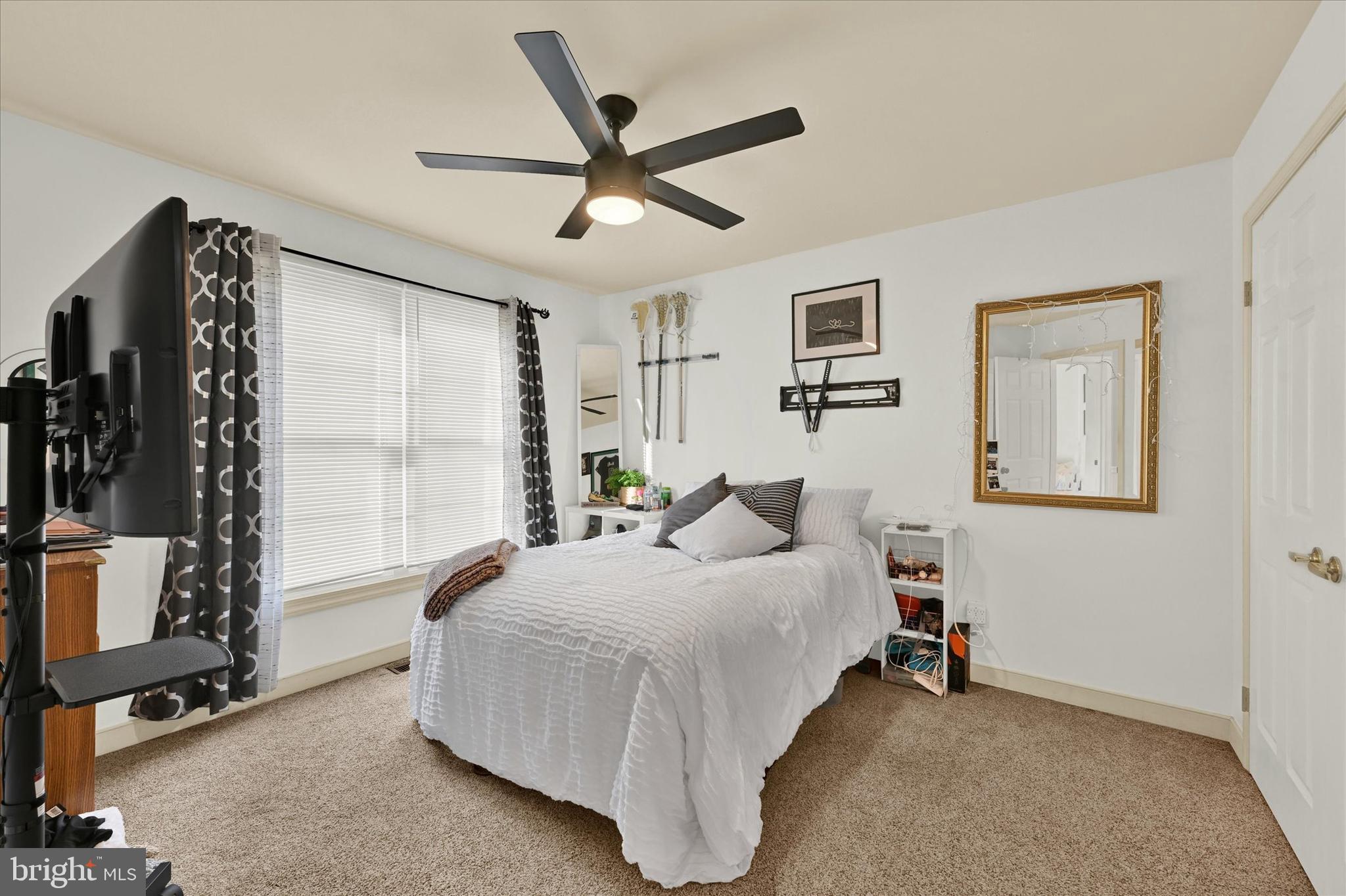 CEDARSIDE FARM - Residential