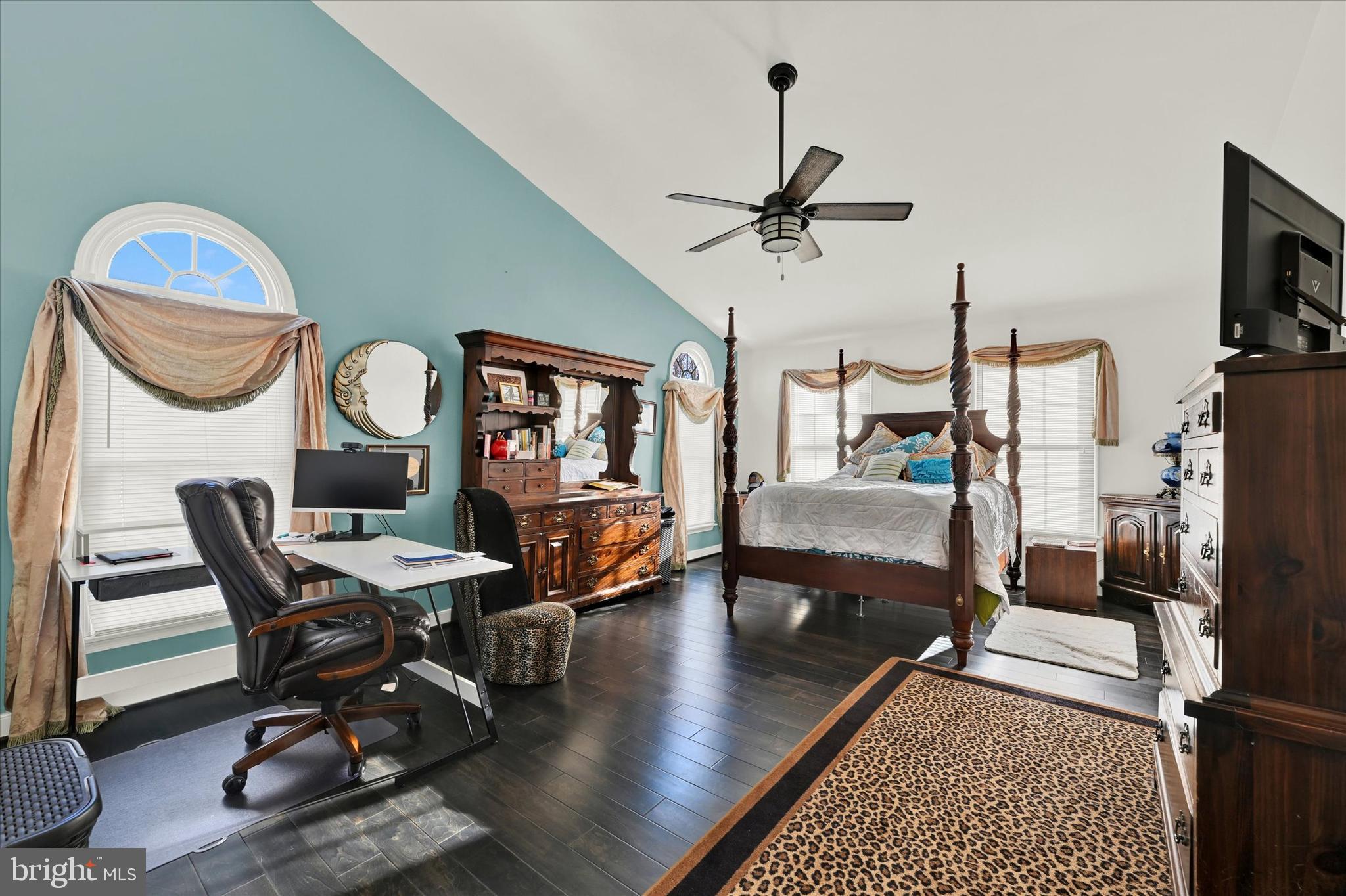 CEDARSIDE FARM - Residential