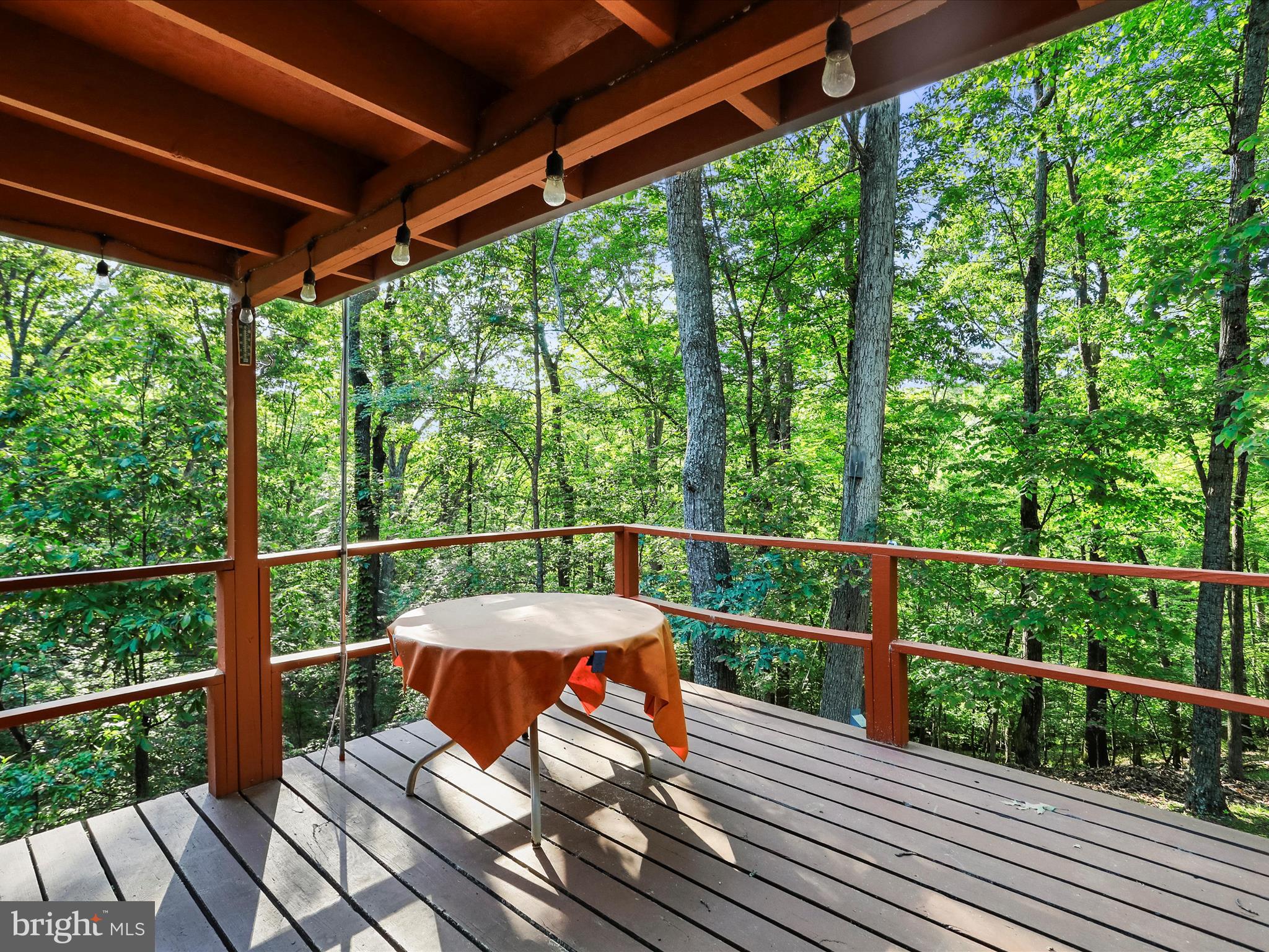 HEDGESVILLE - Residential