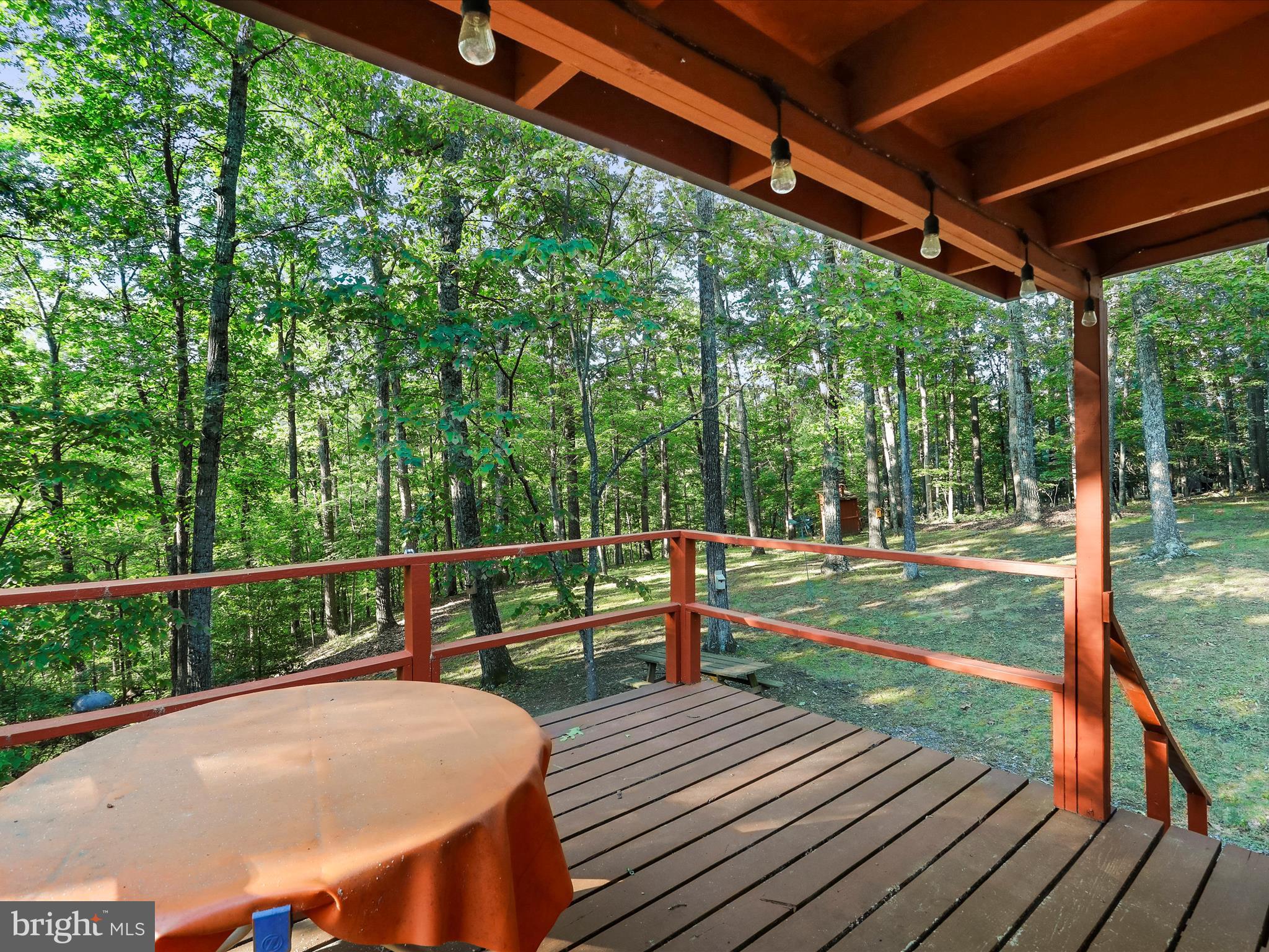 HEDGESVILLE - Residential