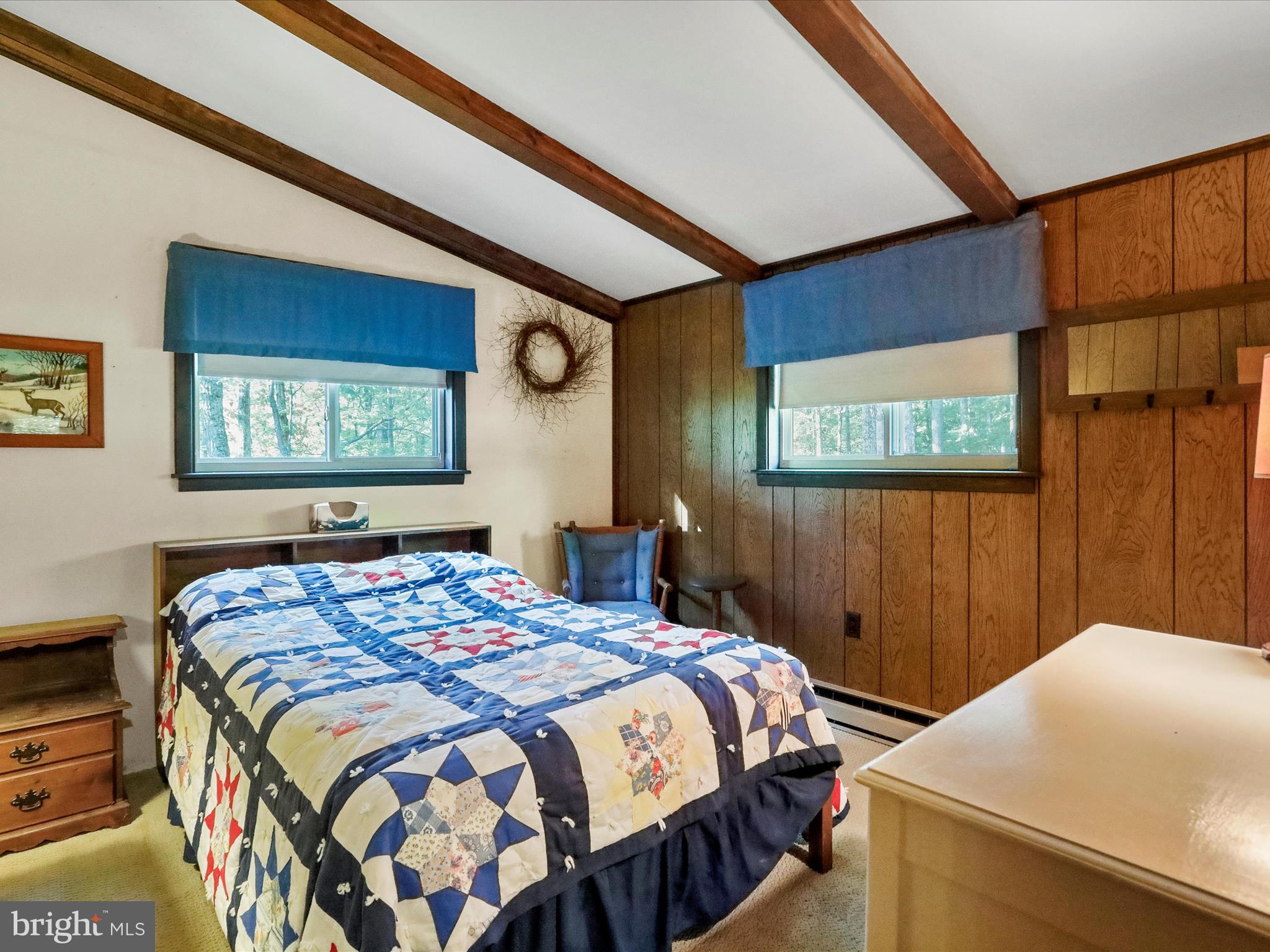 HEDGESVILLE - Residential