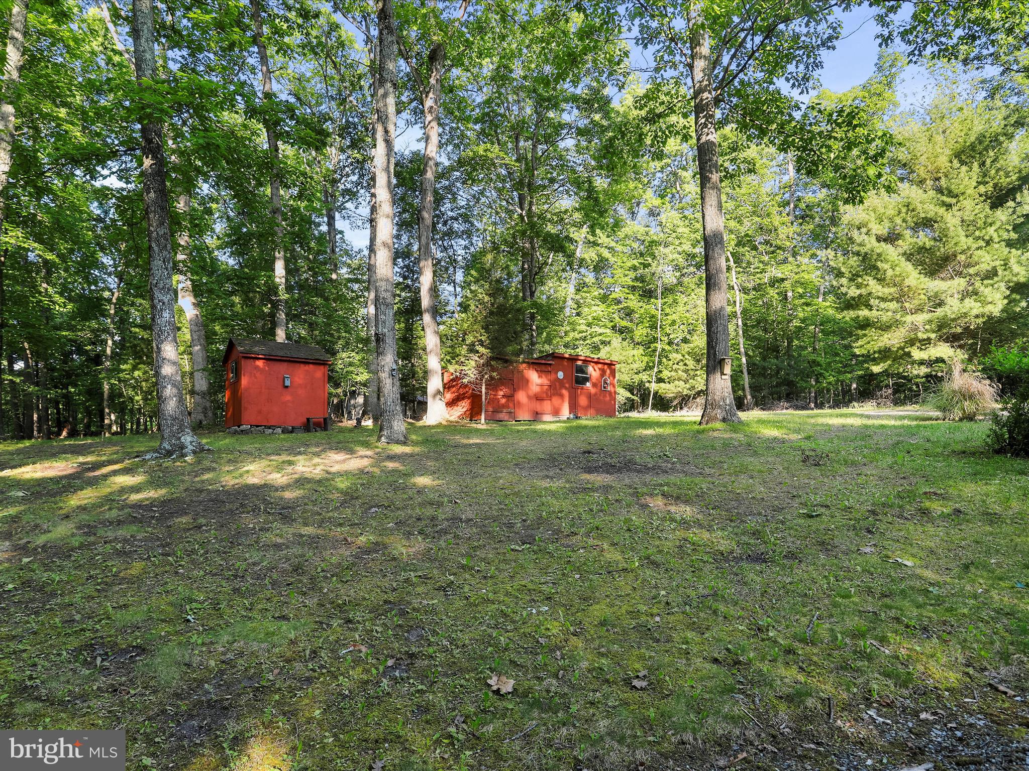 HEDGESVILLE - Residential