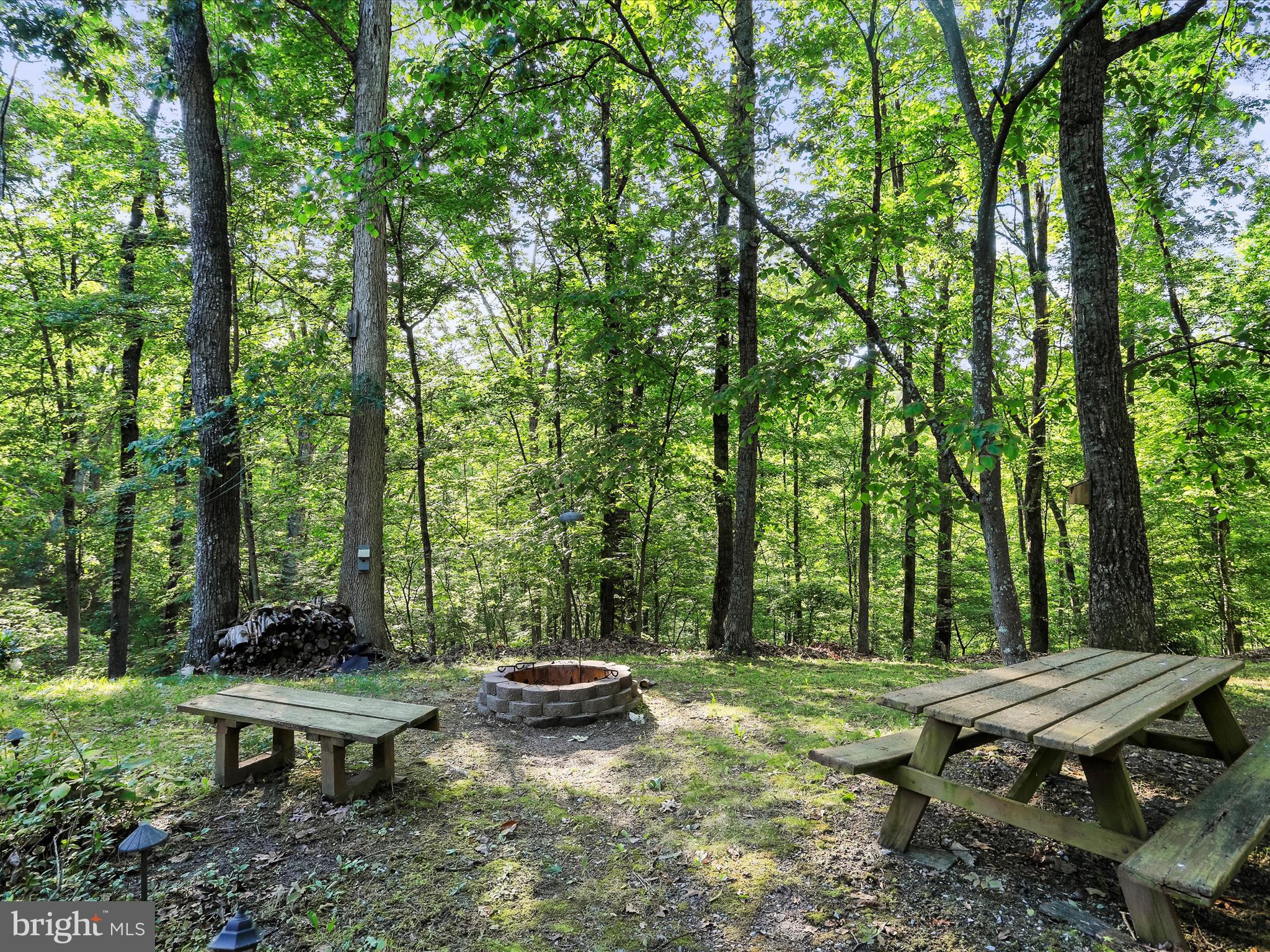 HEDGESVILLE - Residential