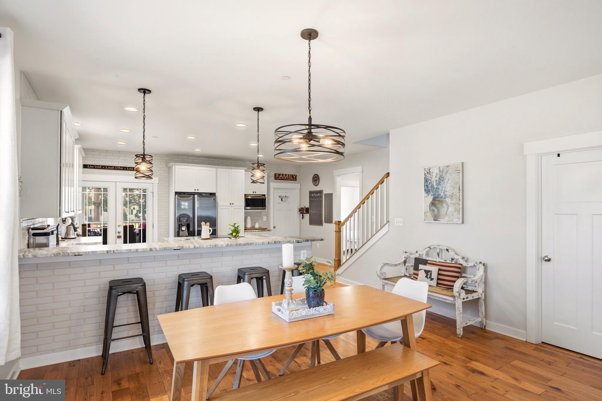 CADLE CREEK - Residential