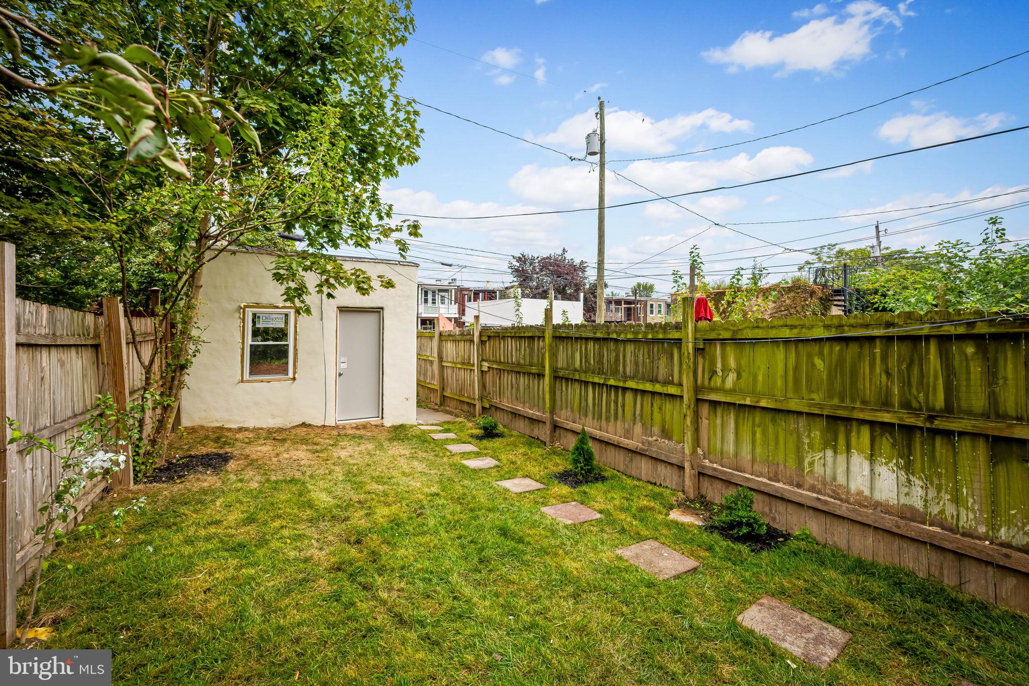 CHARLES VILLAGE - Residential