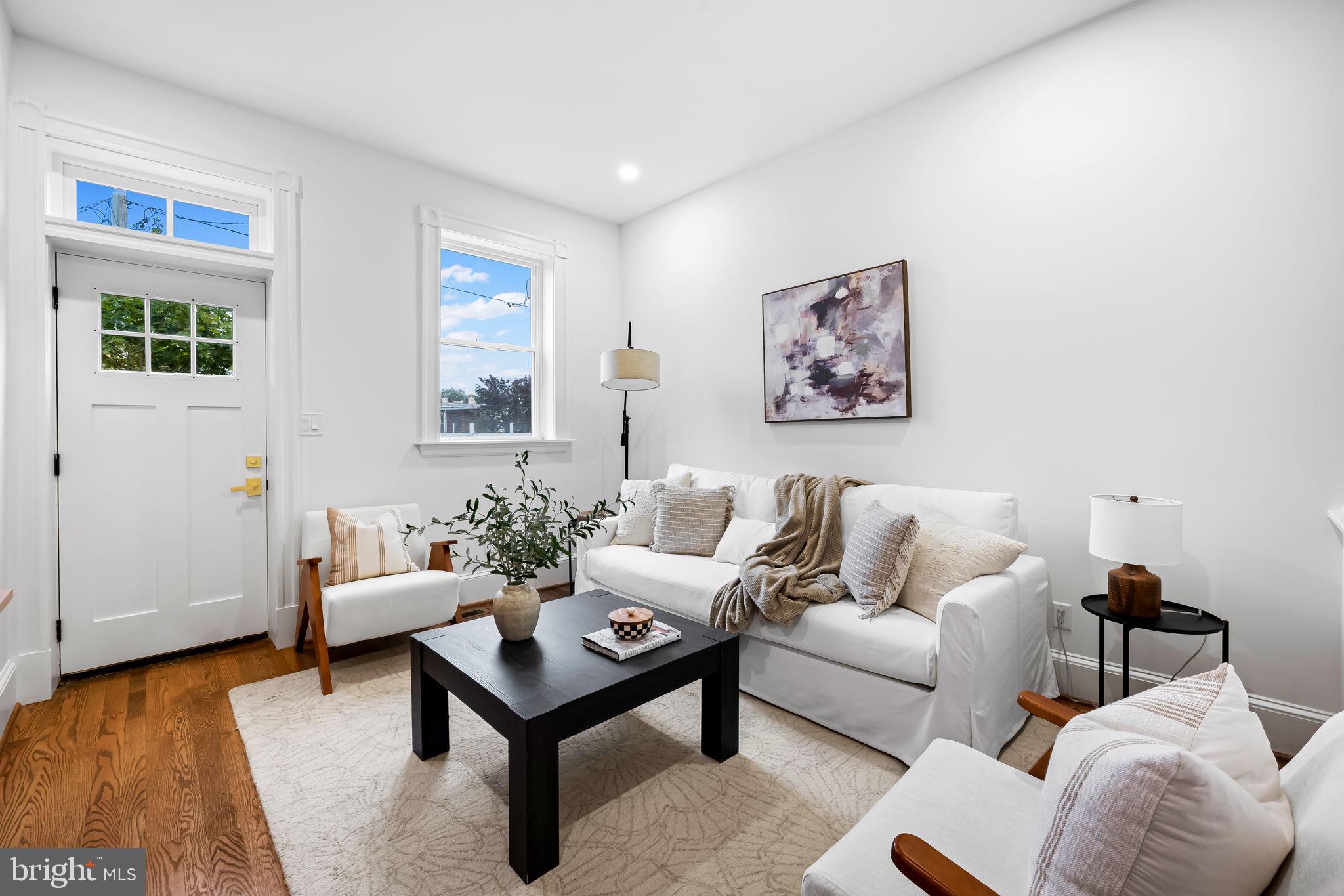 CHARLES VILLAGE - Residential