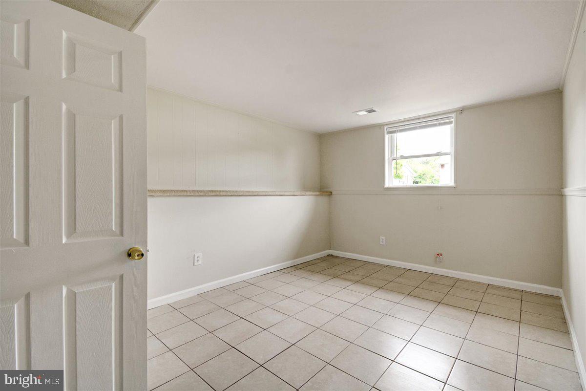 GOLDENWOOD GARDENS - Residential