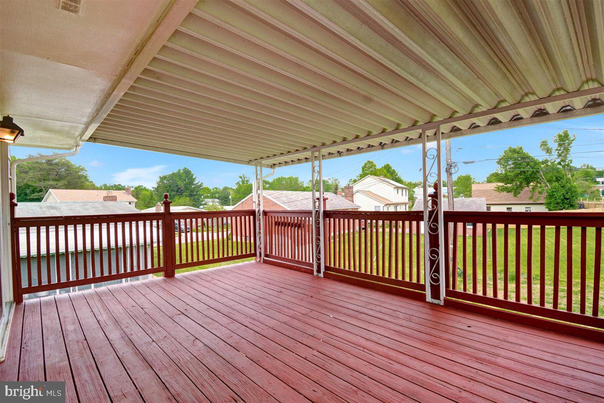 GOLDENWOOD GARDENS - Residential