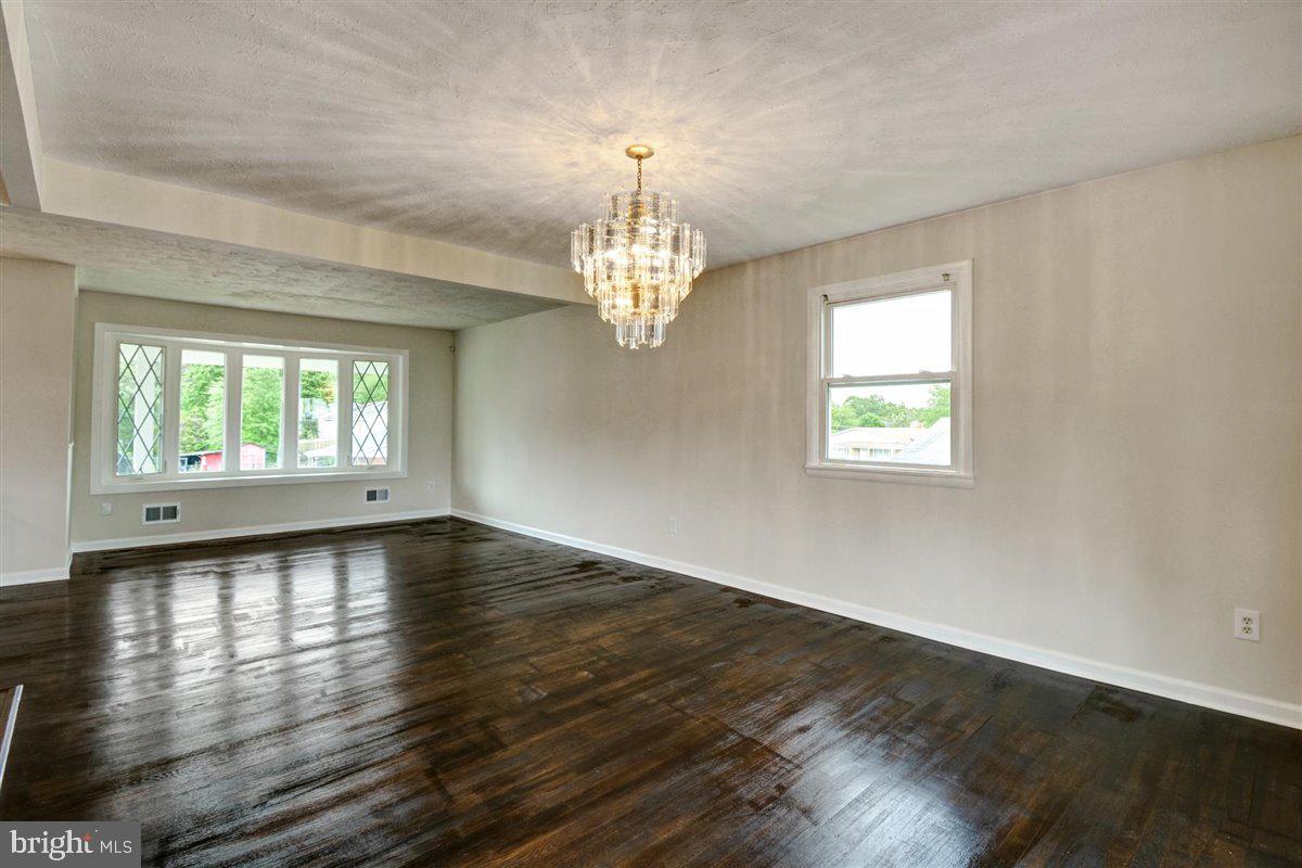 GOLDENWOOD GARDENS - Residential