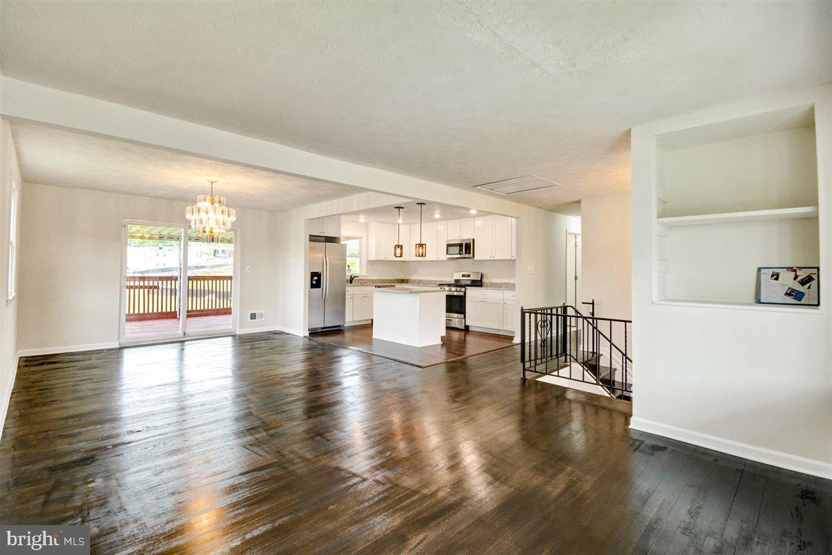 GOLDENWOOD GARDENS - Residential