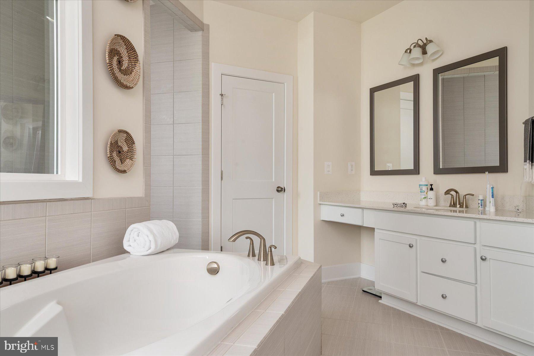 SOUTHERN HILLS - Residential