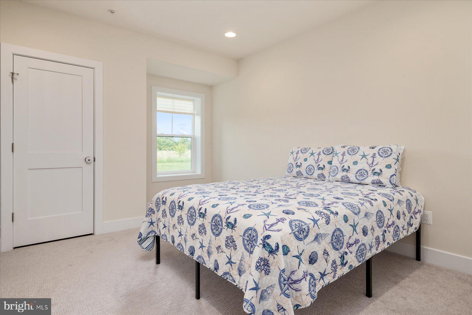 SOUTHERN HILLS - Residential