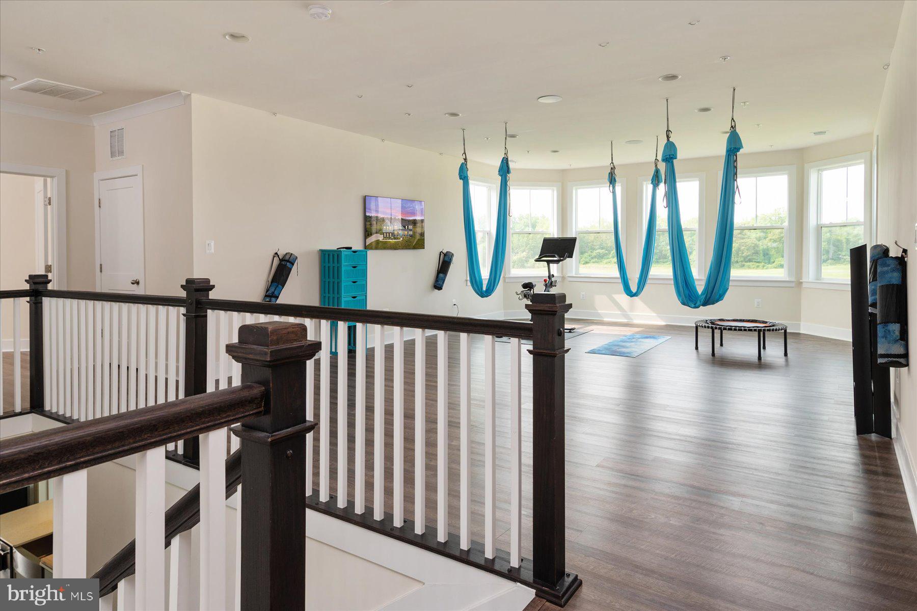 SOUTHERN HILLS - Residential