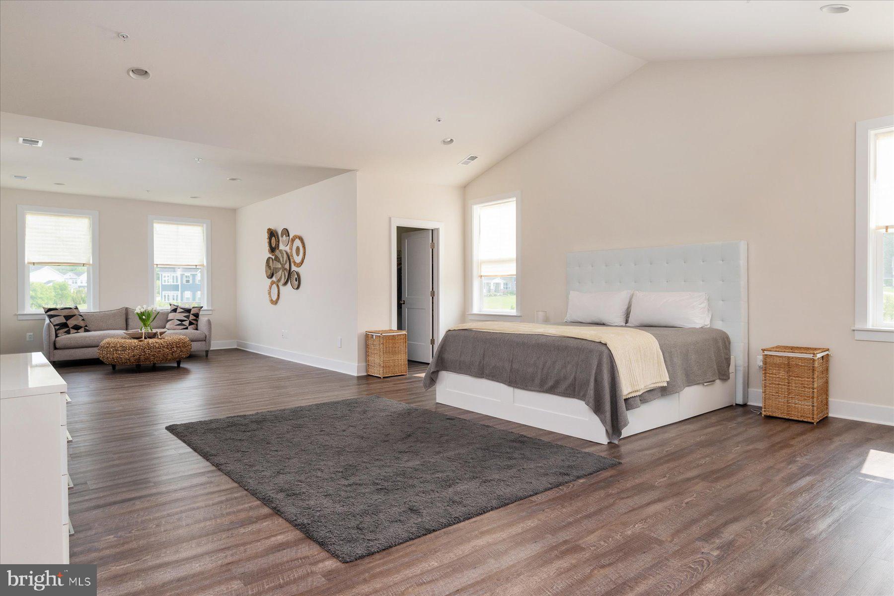 SOUTHERN HILLS - Residential