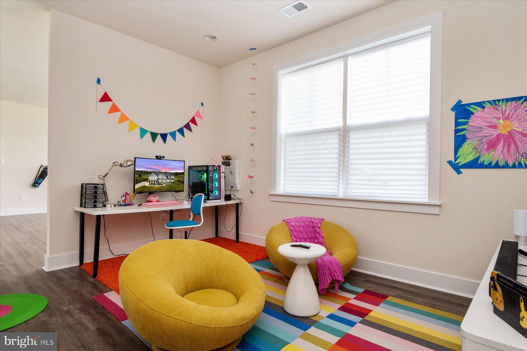 SOUTHERN HILLS - Residential