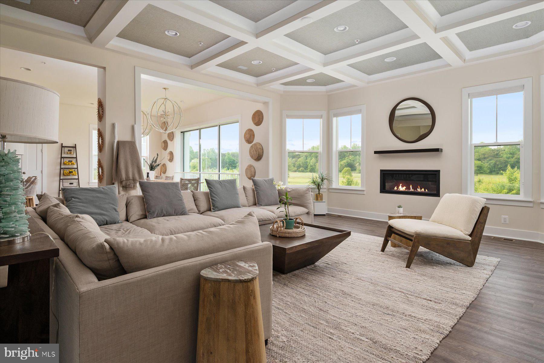 SOUTHERN HILLS - Residential