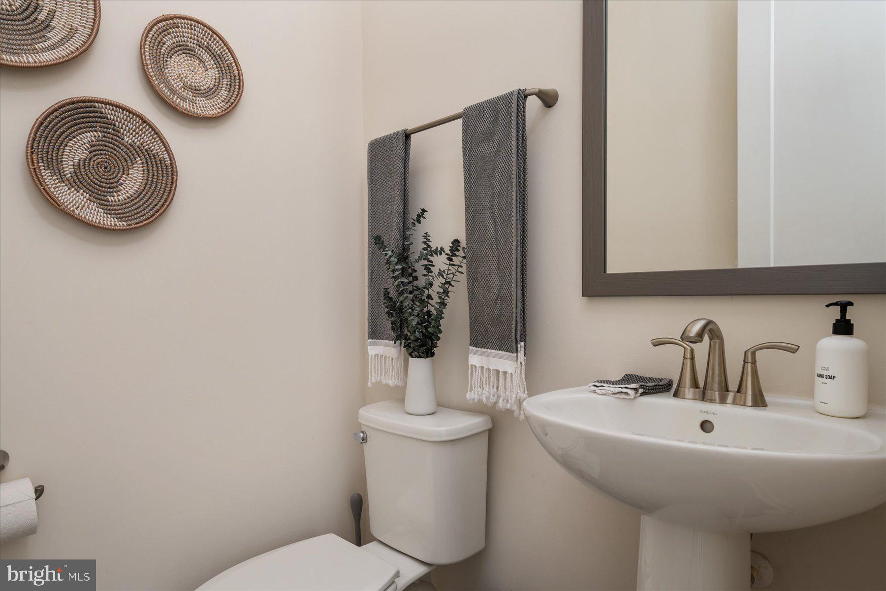 SOUTHERN HILLS - Residential