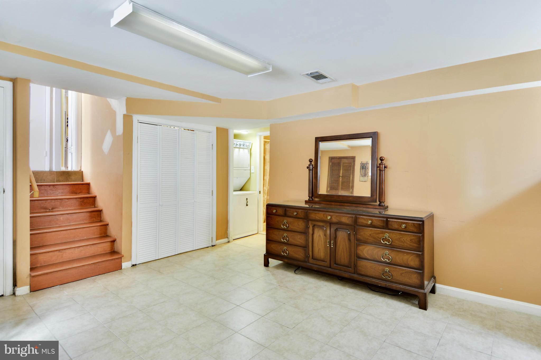 GARRETT FOREST - Residential