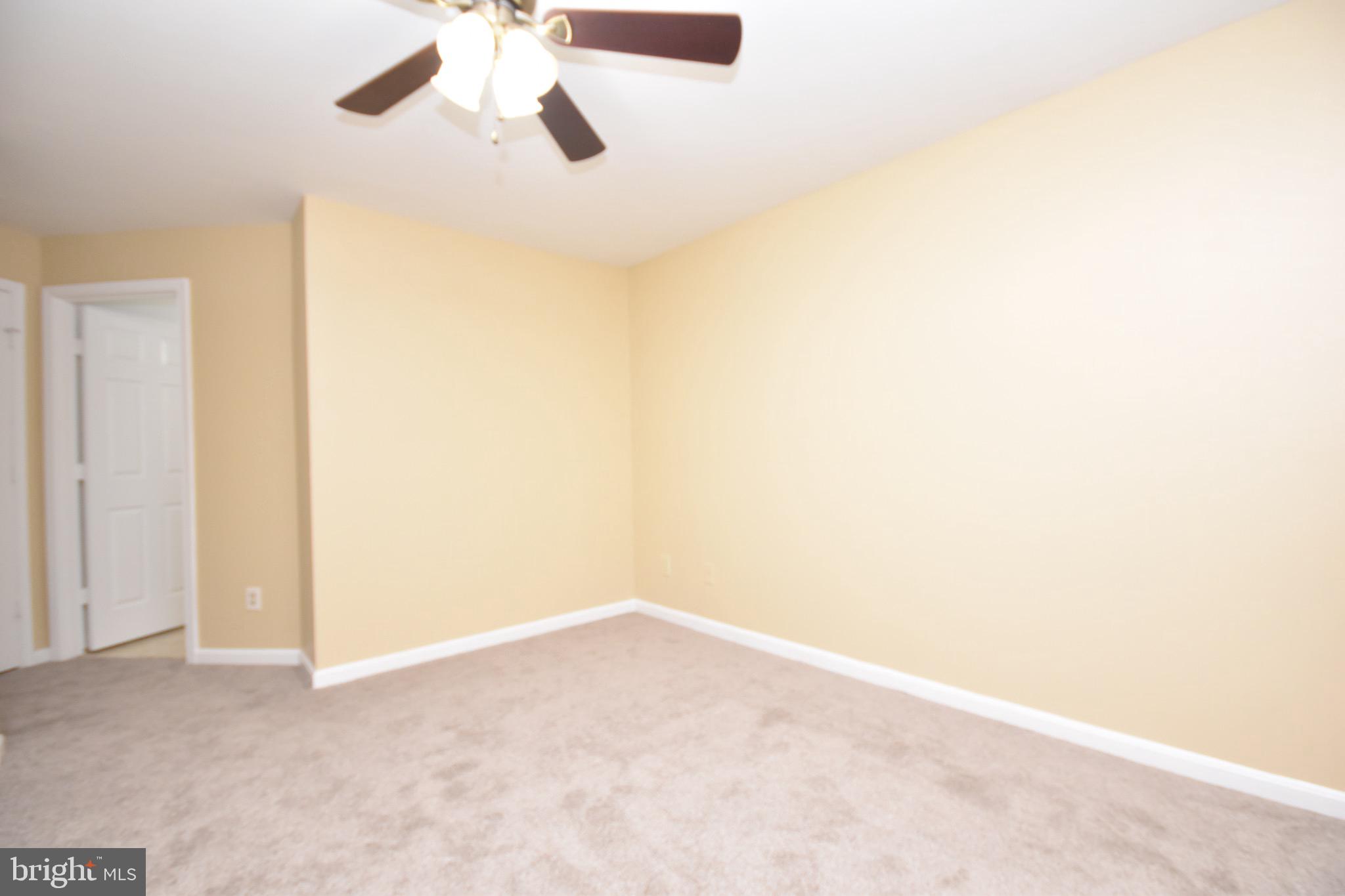 STRATFORD CONDO BULL RUN - Residential Lease