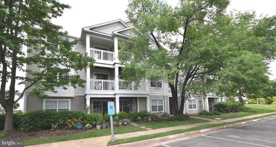 Available Now! 2 Bedroom/2 Bathroom Condo*New Carpet and Neutral Paint throughout*Unit has been occupied by a long term tenant*Responsive owner takes great care of the unit*Laminated plank flooring throughout the living area and brand new carpet in both bedrooms*Bedrooms are located at opposite ends of the unit and each have access to a Full Bathroom*Enter into a Foyer with a coat closet and access to a bathroom*Front end Bedroom has a ceiling fan with light and ample closet space*Continue into the Living/Dining and Kitchen Area*Living Room has a ceiling fan with light and a gas fireplace plus access to the covered Balcony*Dining Area has a ceiling light and table space*Fully equipped Kitchen offers a breakfast bar, refrigerator with ice maker, dishwasher, built-in microwave and a disposal*Separate Laundry Area off the Kitchen has a Full sized washer and dryer plus shelving*Primary Bedroom has a ceiling fan with light, walk-in closet and attached Full Bathroom with a shower/tub*No Pets*No Smoling*Owner is looking for Good Credit*12-24 month lease*Available Immediately*Long & Foster Online Applications Only*$55 Non Refundable Application Fee*