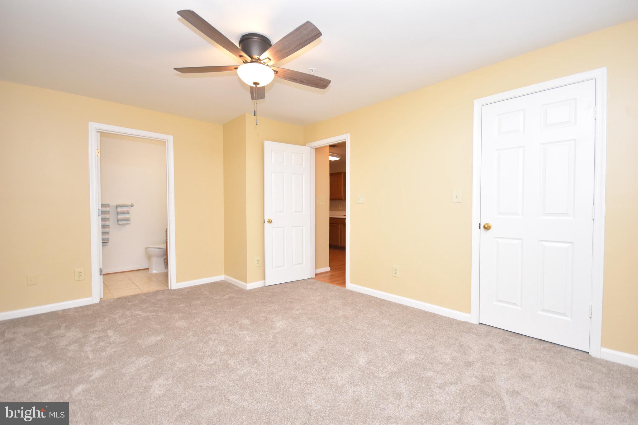 STRATFORD CONDO BULL RUN - Residential Lease