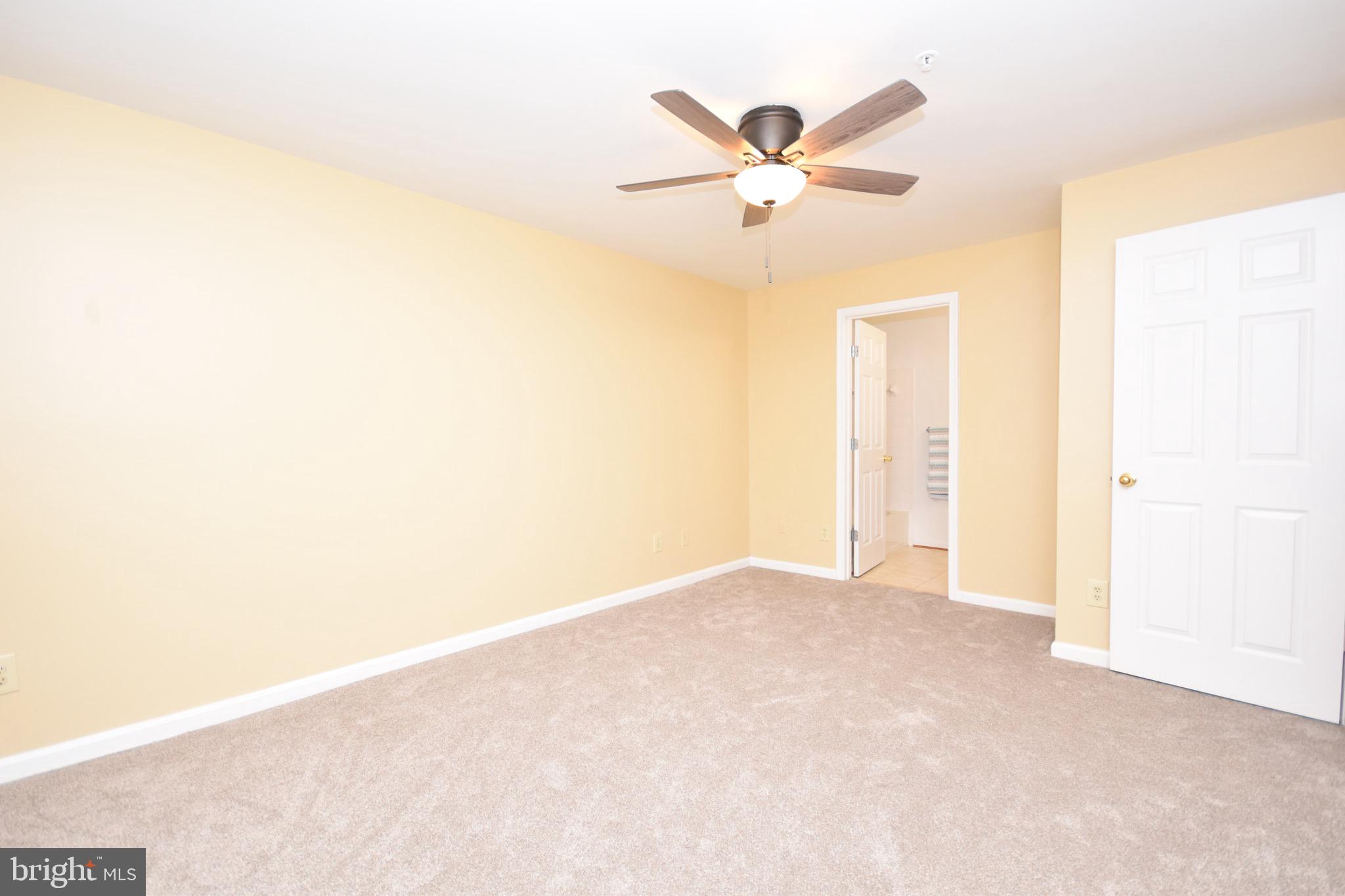 STRATFORD CONDO BULL RUN - Residential Lease