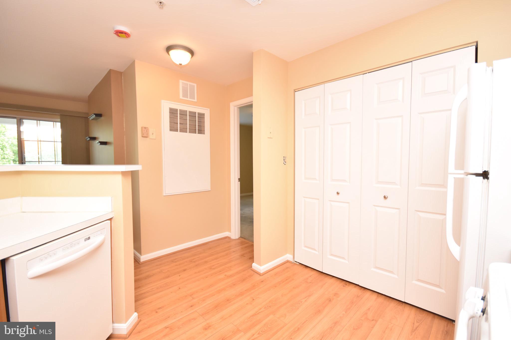 STRATFORD CONDO BULL RUN - Residential Lease