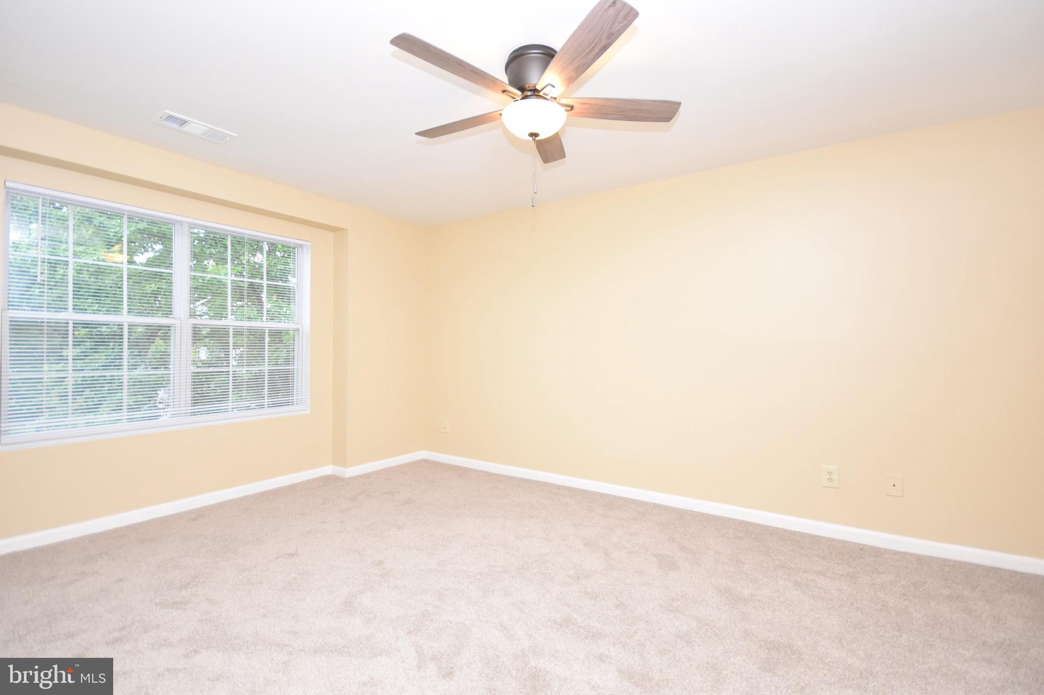 STRATFORD CONDO BULL RUN - Residential Lease