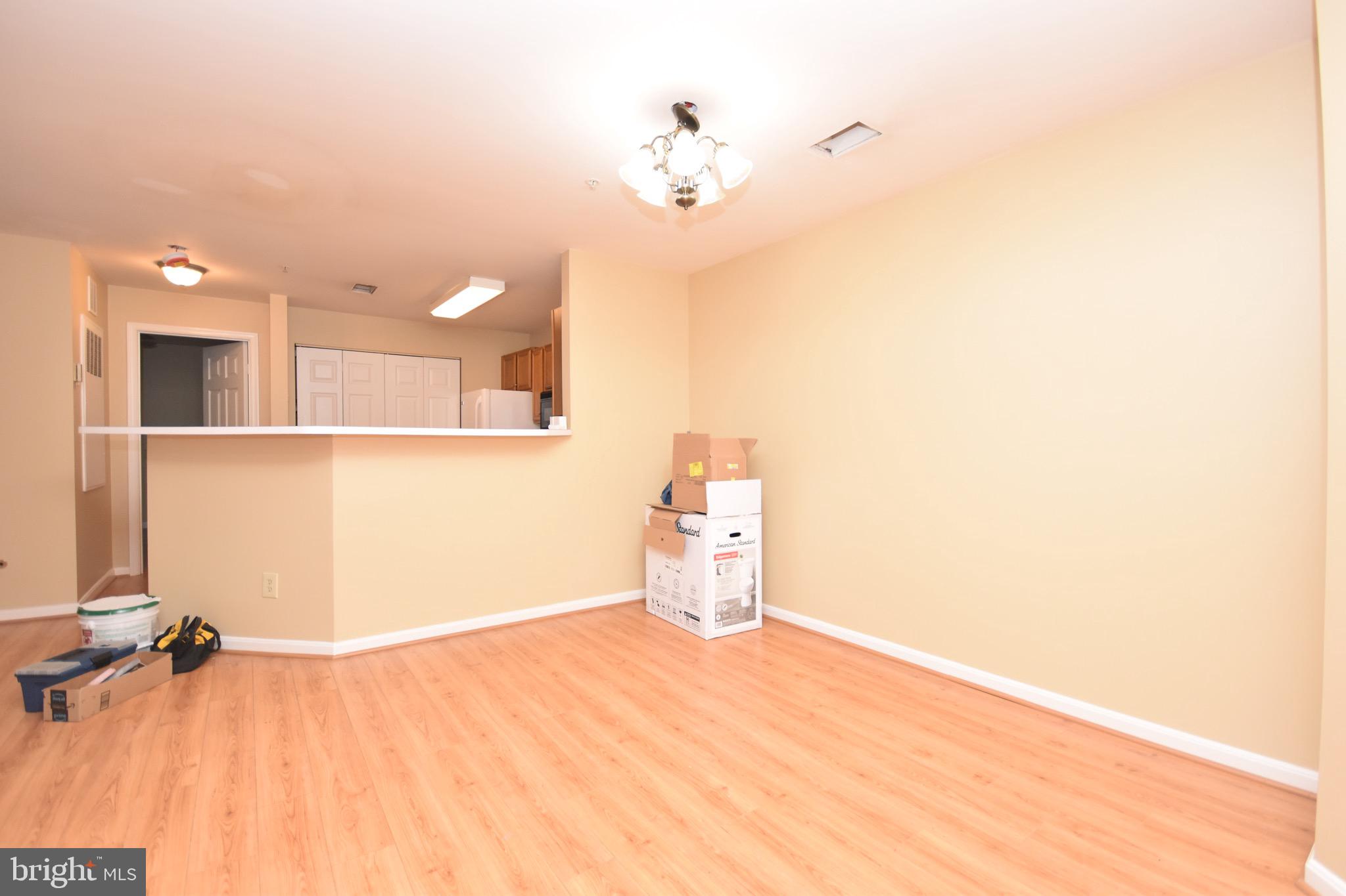 STRATFORD CONDO BULL RUN - Residential Lease