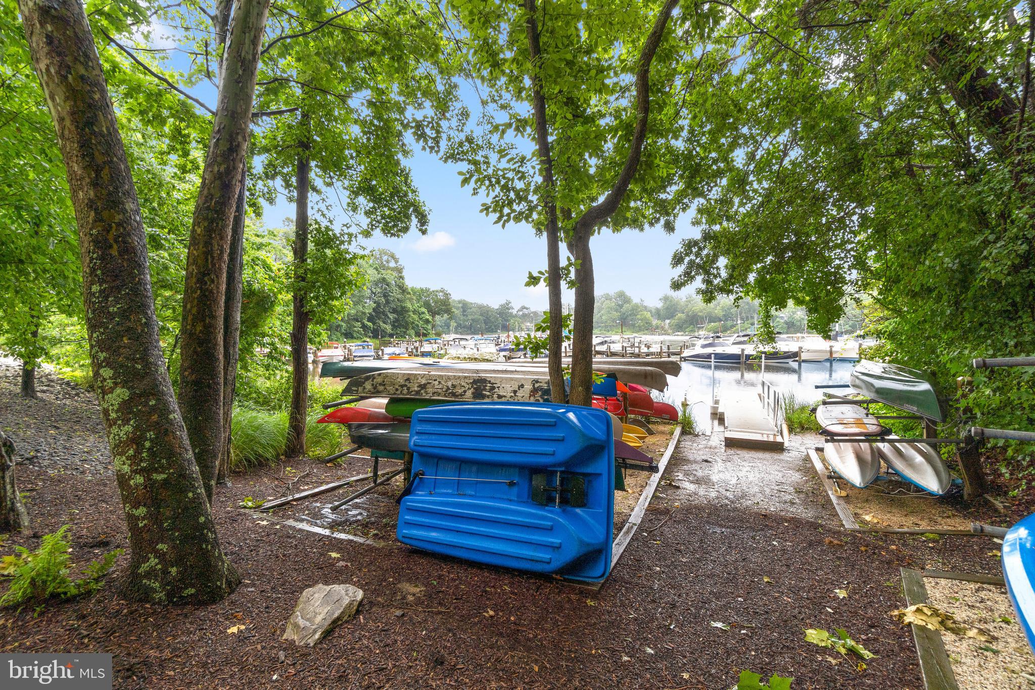 ANNAPOLIS LANDING - Residential