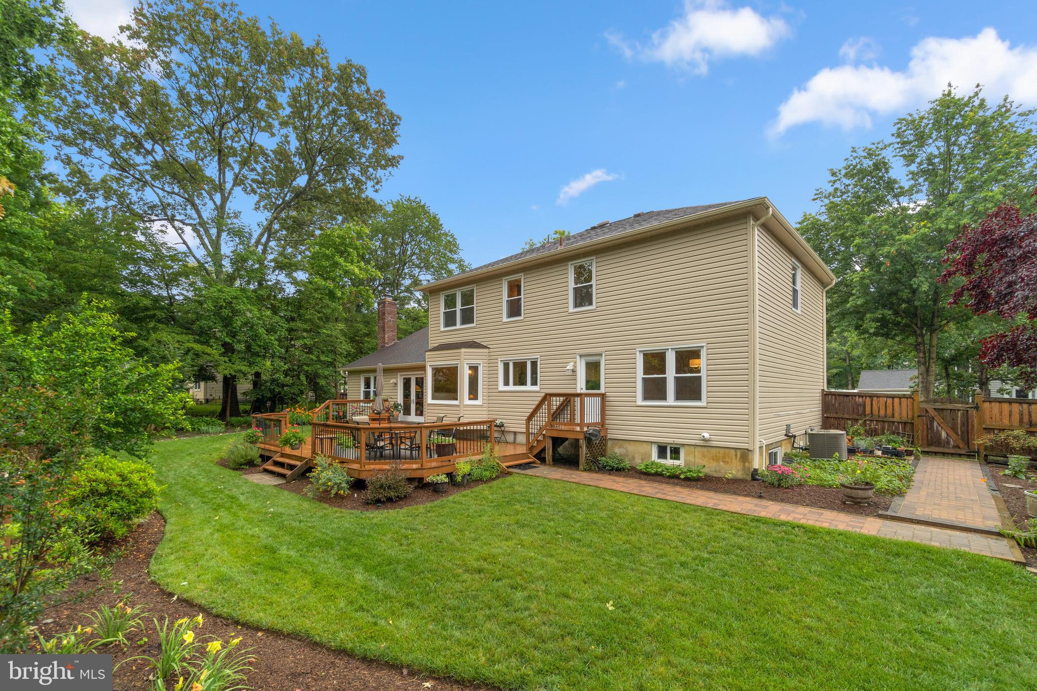 ANNAPOLIS LANDING - Residential