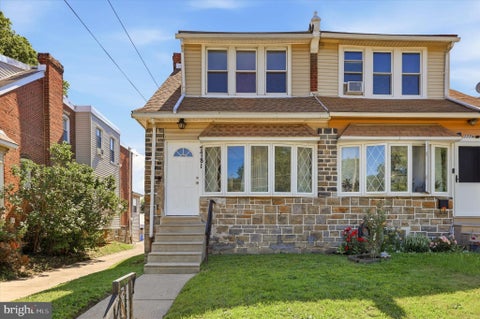 Townhouse For Sale - 7781 Hasbrook Avenue<br/> PHILADELPHIA, PA 19111