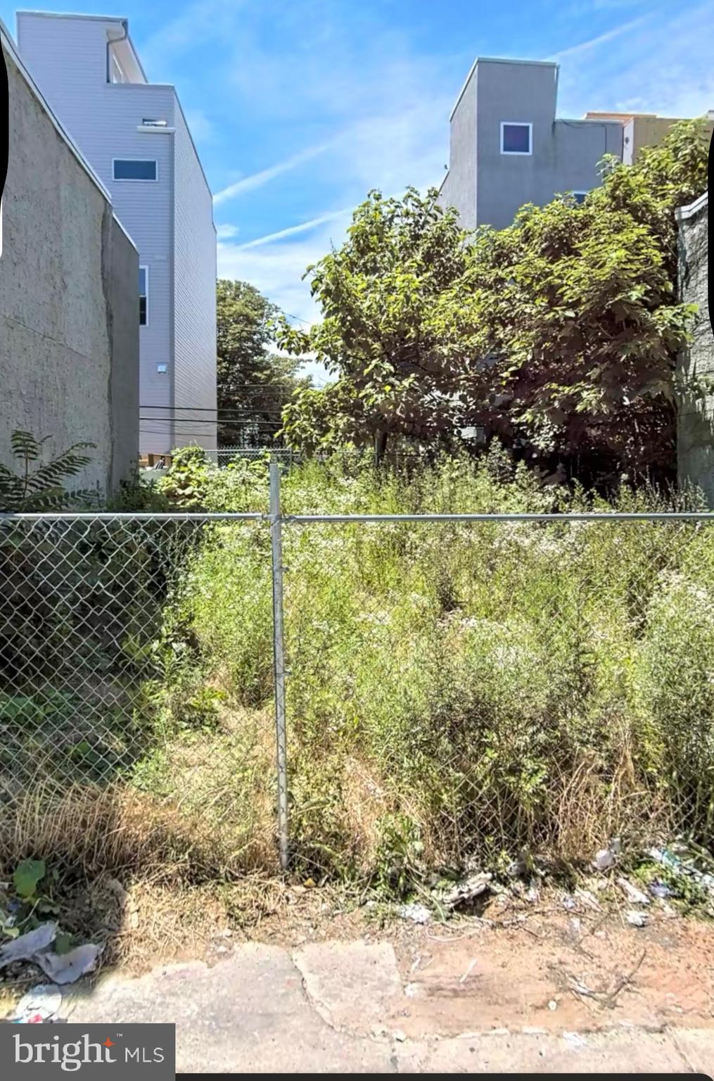 Let’s jump on this investment opportunity and build a dream home now