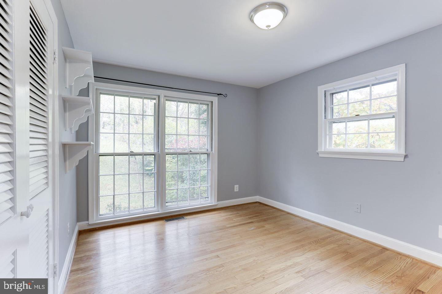 SALONA VILLAGE - Residential