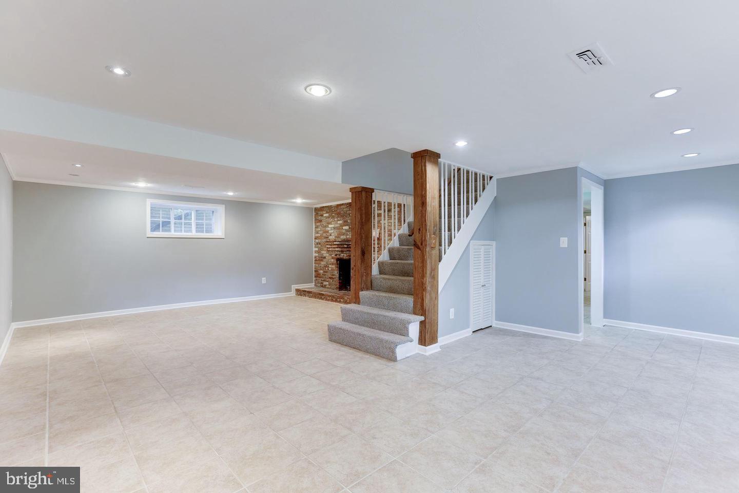 SALONA VILLAGE - Residential