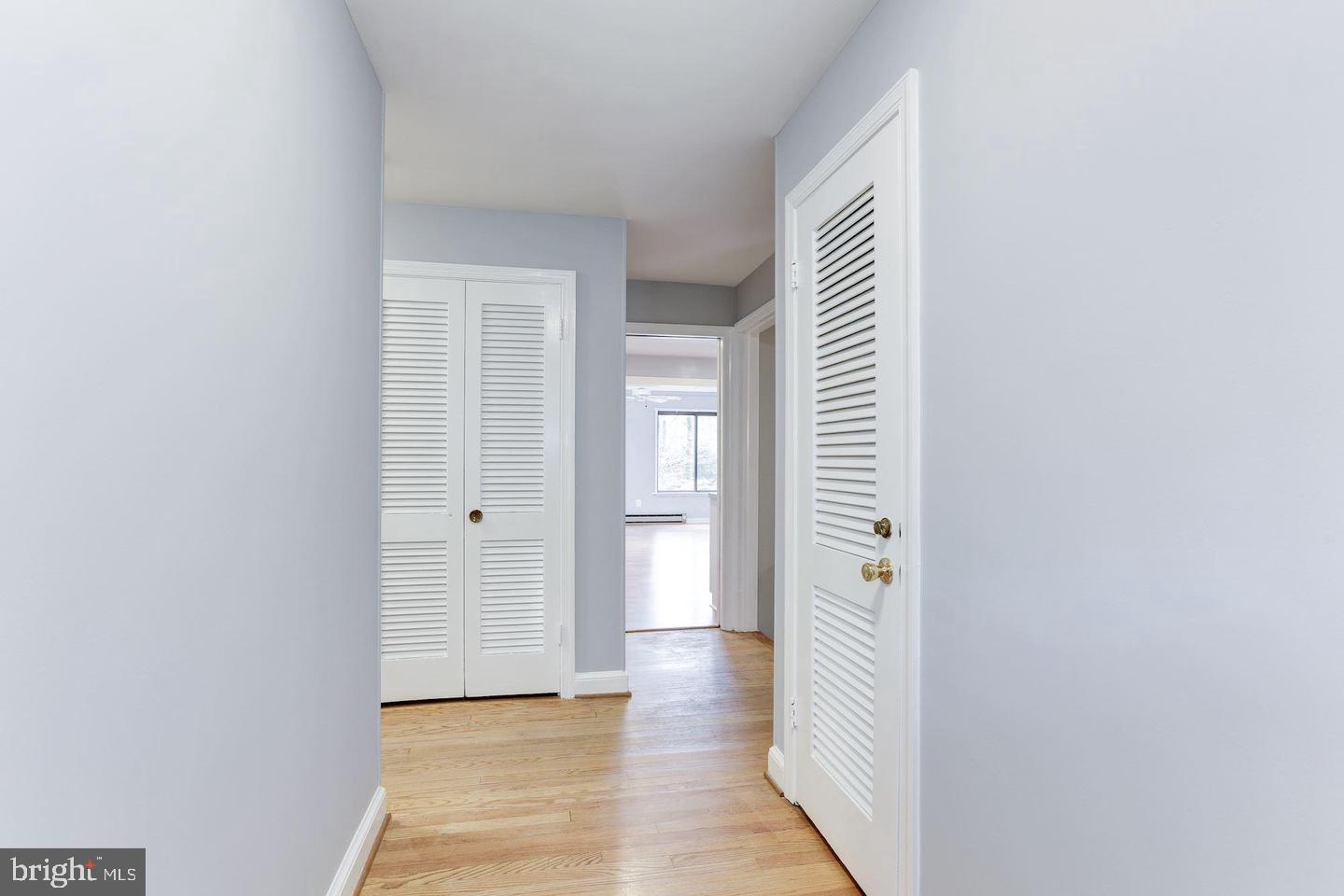 SALONA VILLAGE - Residential