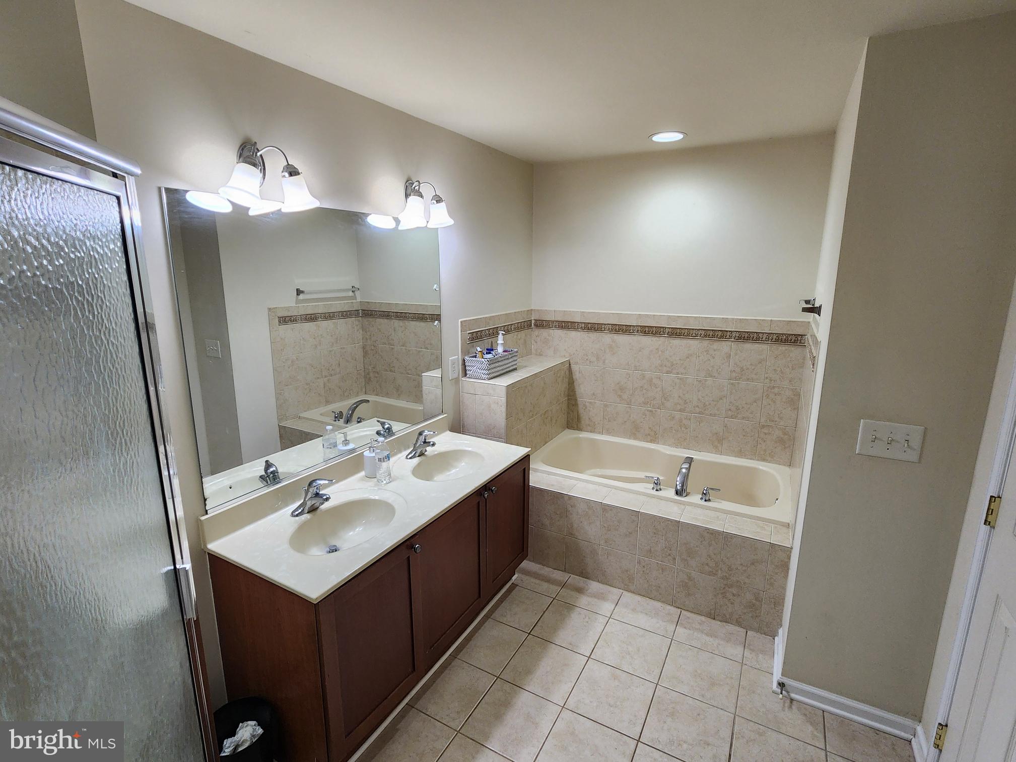 FAIRWAYS WEST - Residential