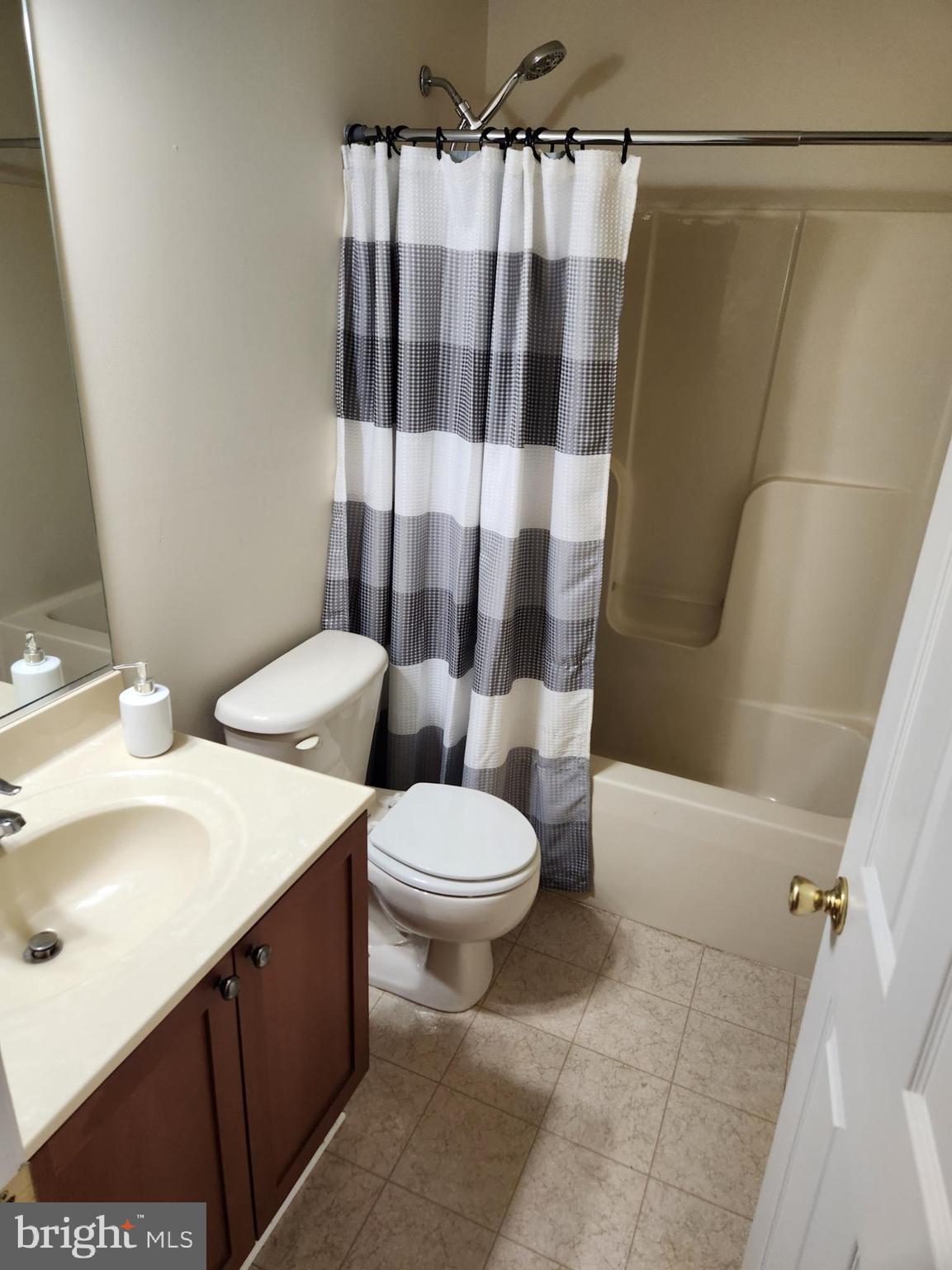 FAIRWAYS WEST - Residential