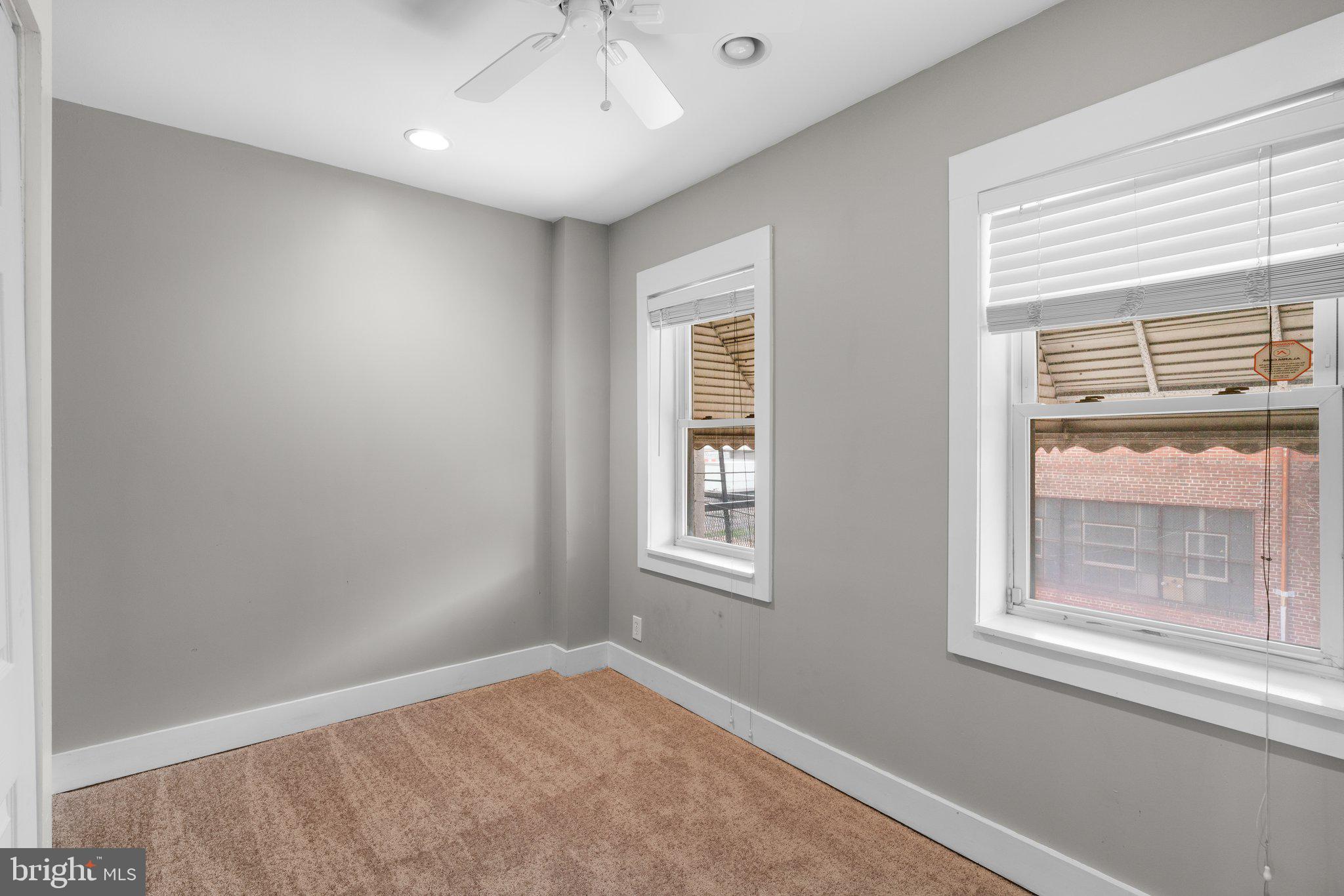 WASHINGTON VILLAGE - Residential