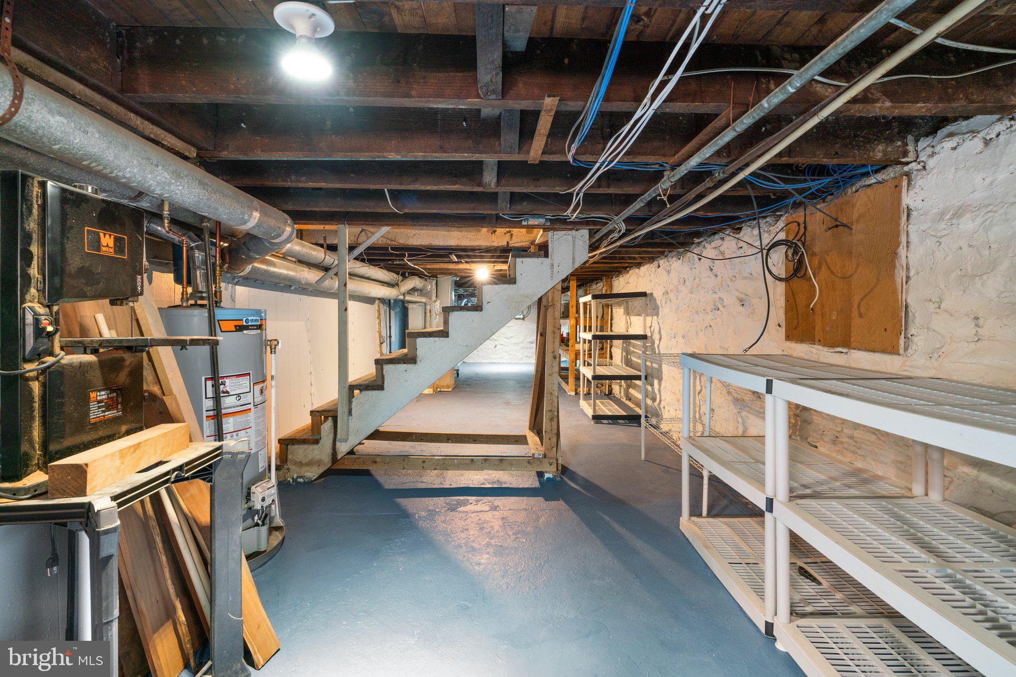 WASHINGTON VILLAGE - Residential