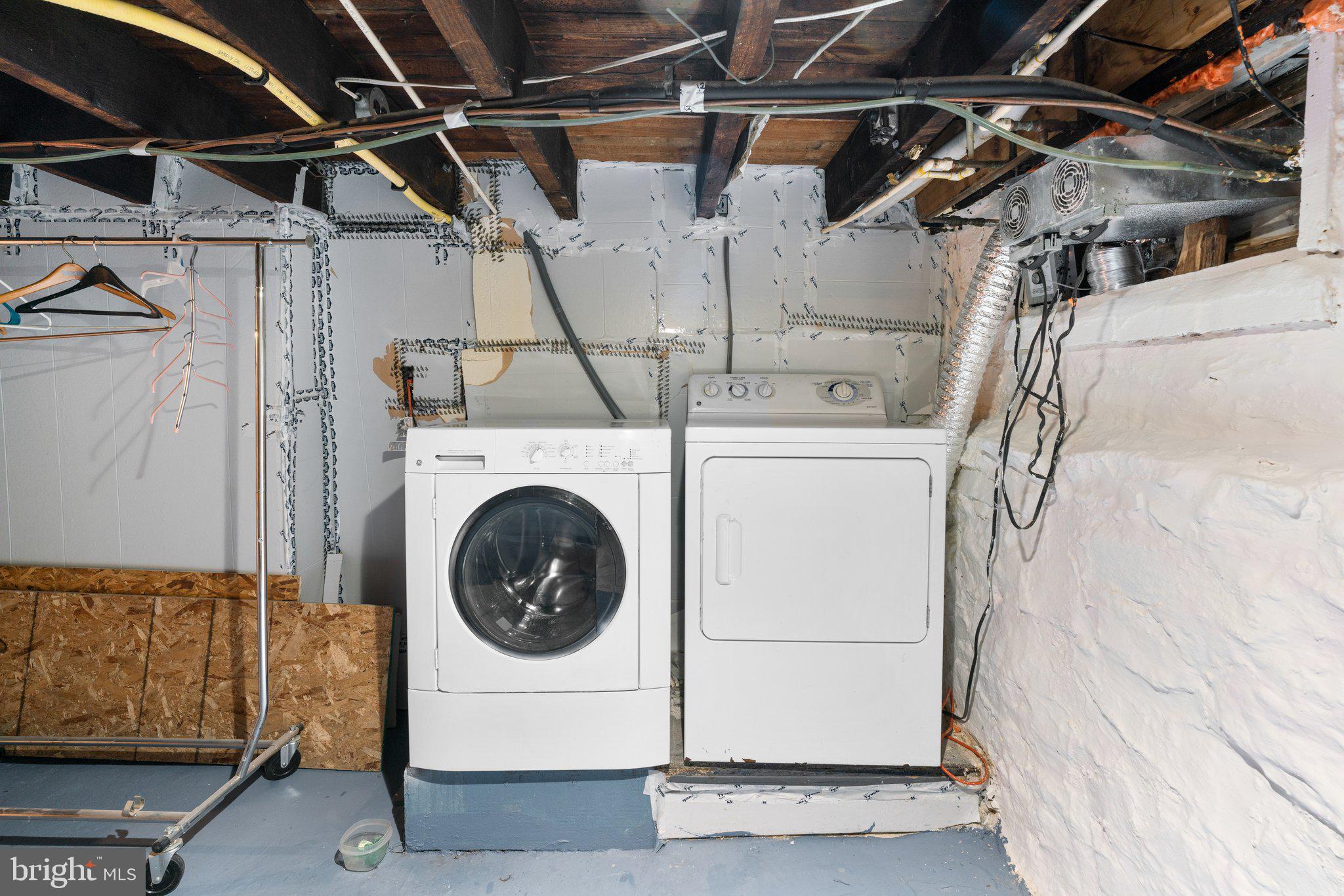 WASHINGTON VILLAGE - Residential