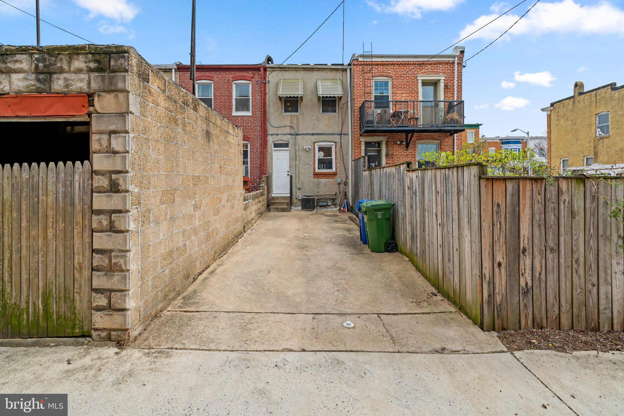 WASHINGTON VILLAGE - Residential