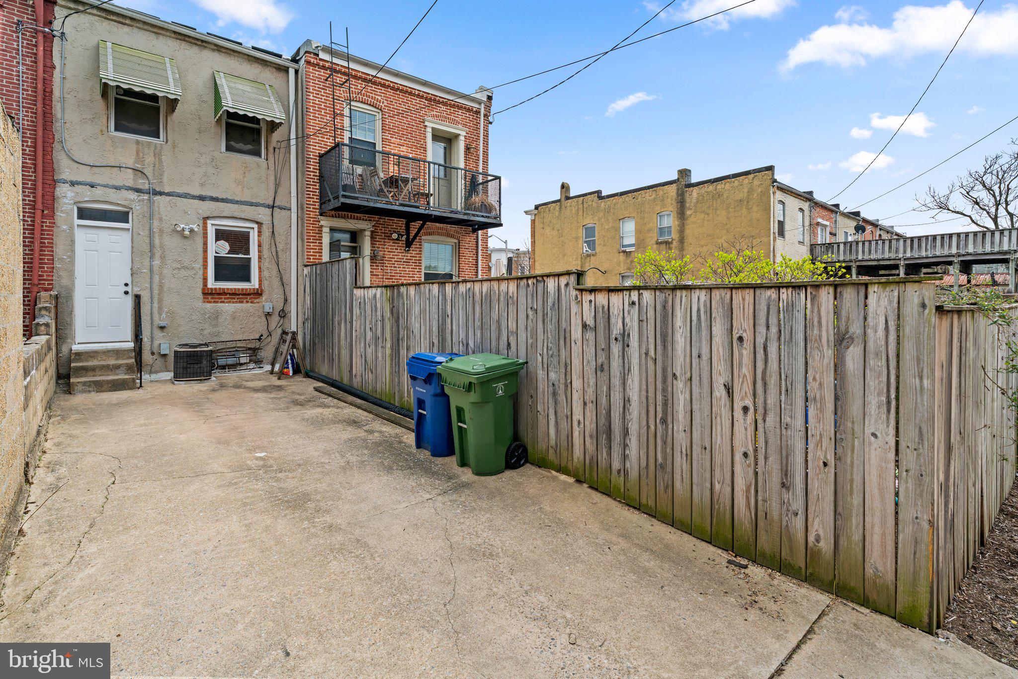 WASHINGTON VILLAGE - Residential