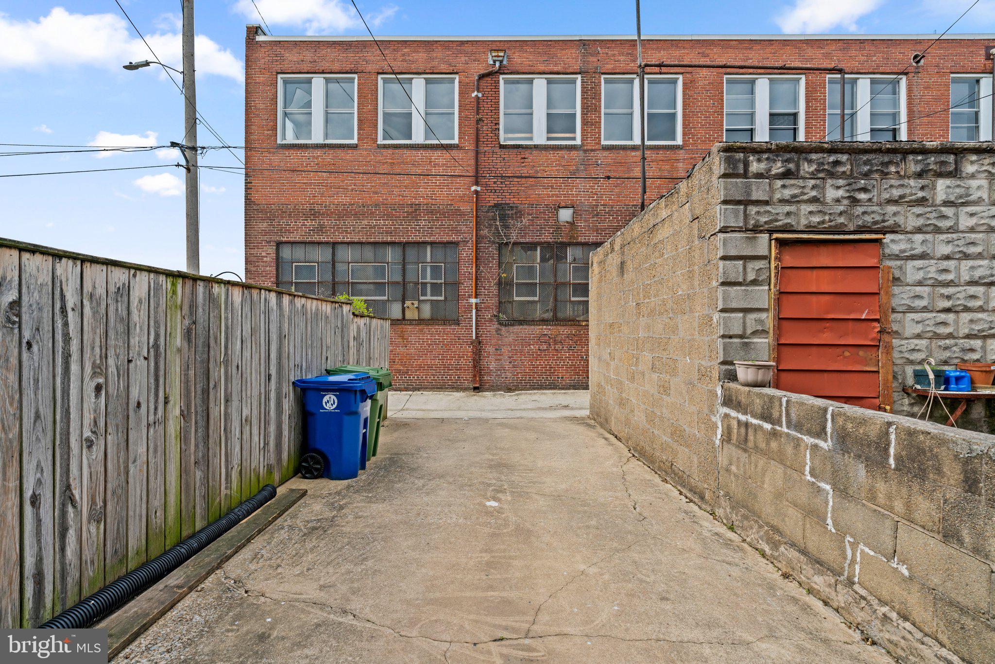 WASHINGTON VILLAGE - Residential