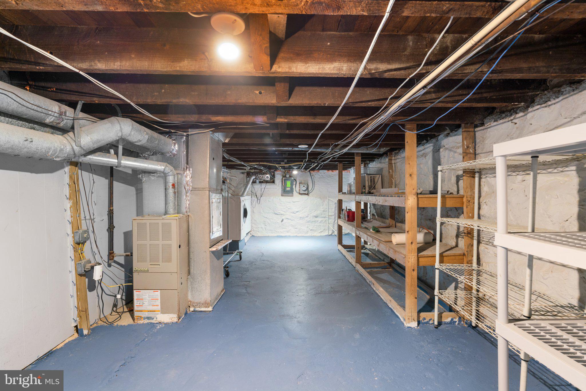 WASHINGTON VILLAGE - Residential